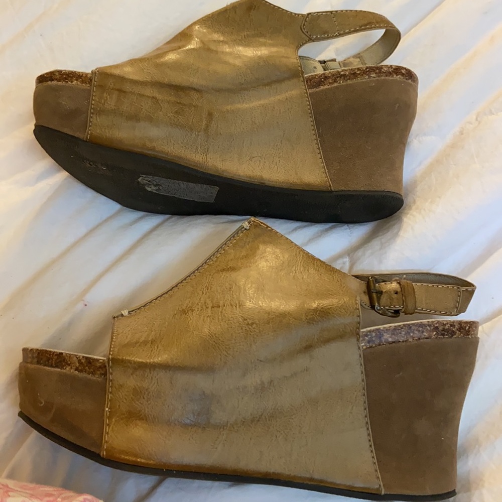 Shoes - Picture 3 of 5